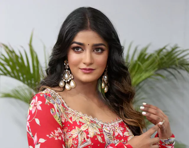 Dimple Hayathi Pictures